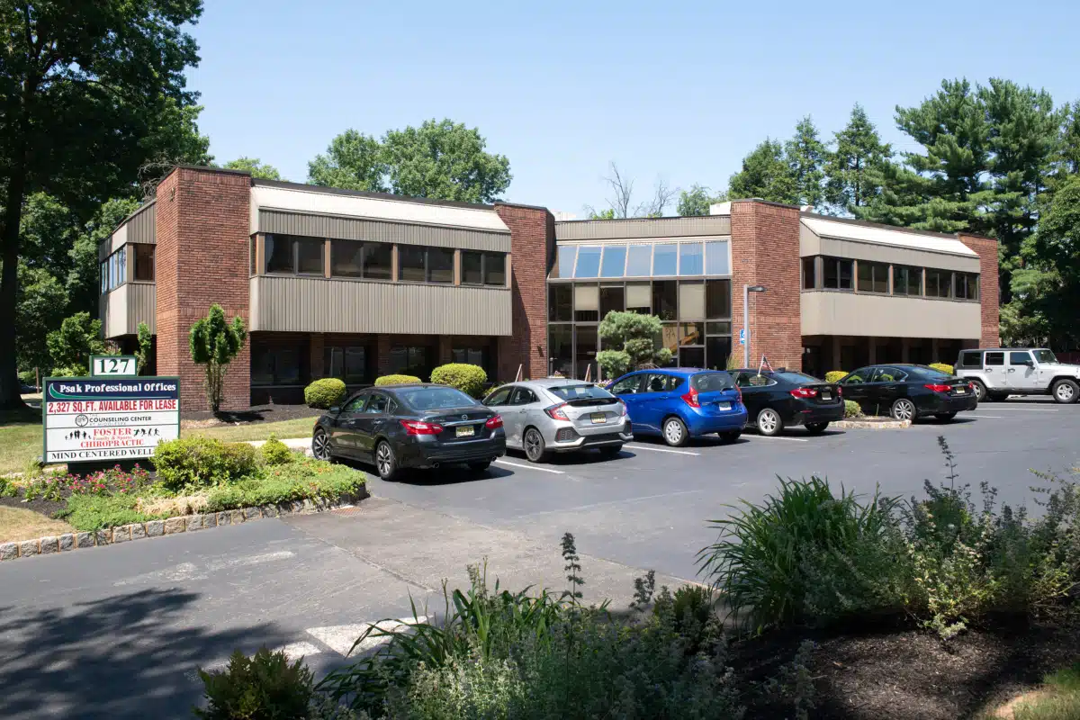 Counseling Center at Middlesex - Hero Image